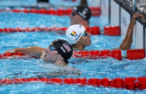 David Popovici are un nou rival » Un american a devenit al 6-lea înotător din istorie care coboară sub 47 de secunde la 100 de metri