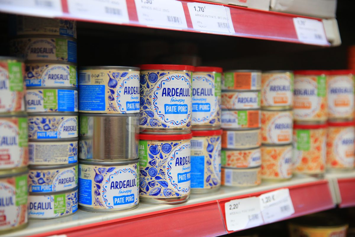 „Am simțit potențial pe piața austriacă” » Business-ul 100% românesc descoperit în Graz: patron-microbist, politică la tejghea și produse tradiționale pe alese