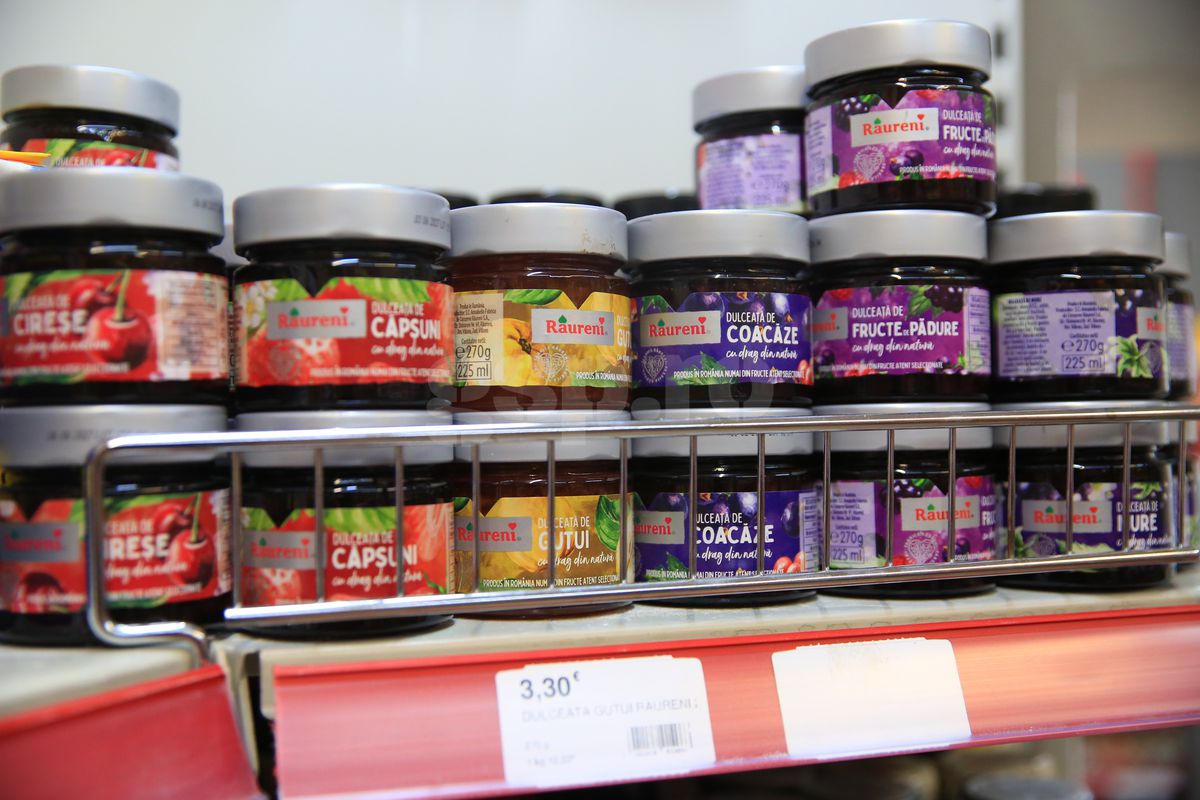 „Am simțit potențial pe piața austriacă” » Business-ul 100% românesc descoperit în Graz: patron-microbist, politică la tejghea și produse tradiționale pe alese