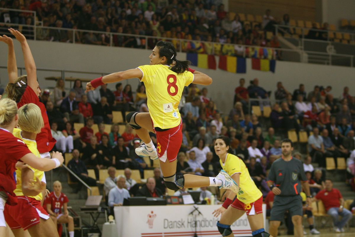 De la glorie la adio » Totul despre cariera Cristinei Neagu: debutul briliant la Mondialul din Franța, accidentările care i-au adus durere și revenirea acasă