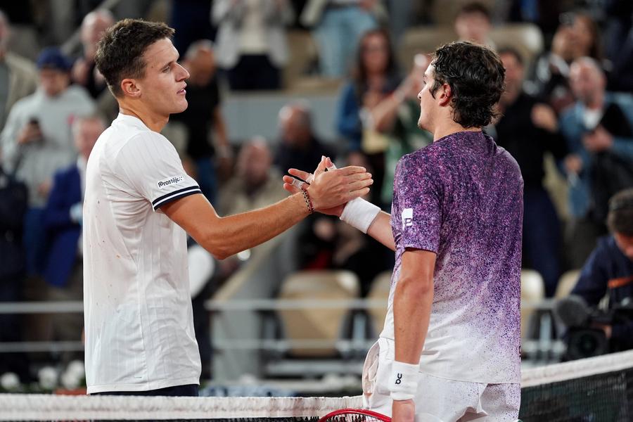 Revelația de la Roland Garros, eliminată în sferturile turneului
