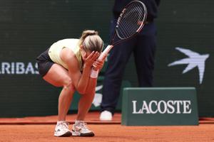 Surprinzătoarea jucătoare poloneză e în semifinale la Roland Garros: „Nu știu ce se întâmplă, e o nebunie”