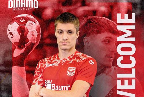 Andrej Pergel, noul inter dreapta al celor de la CS Dinamo // FOTO: Facebook @CS Dinamo Handbal