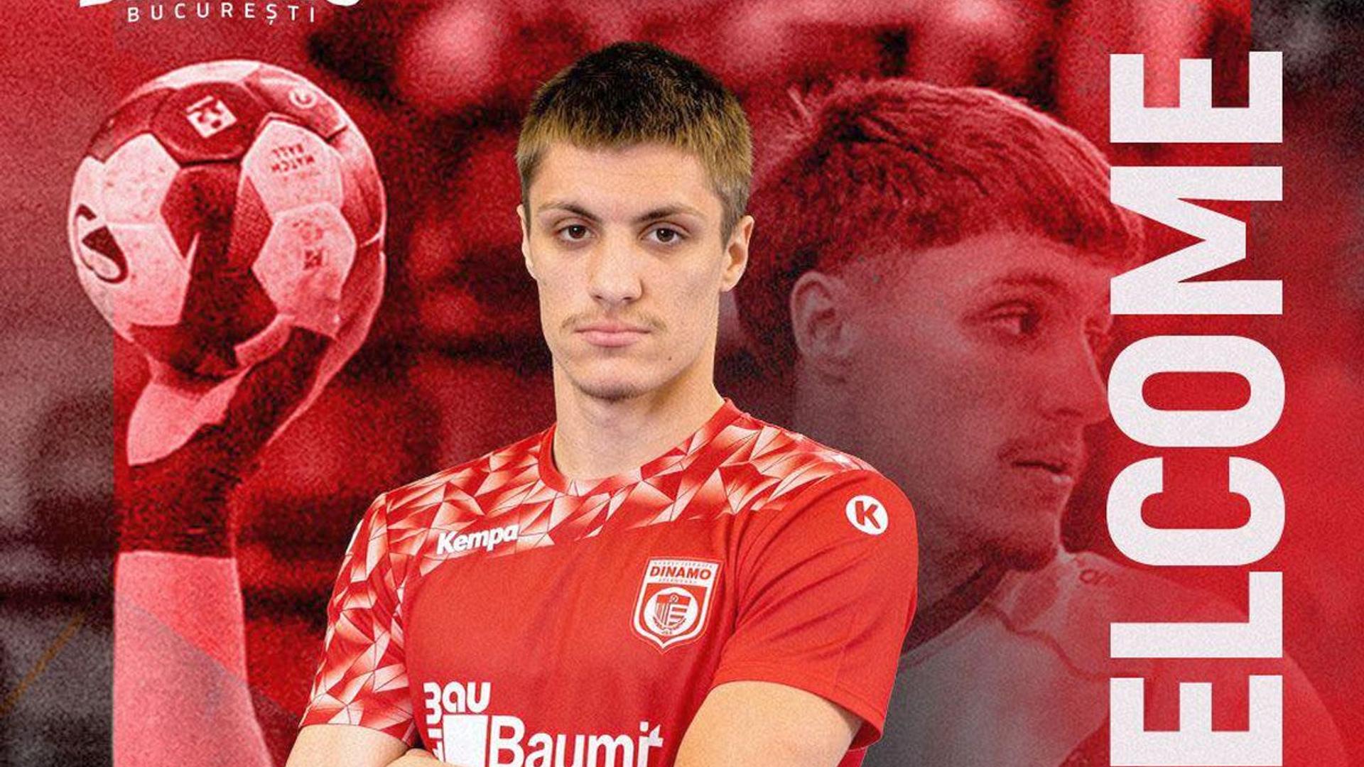 Andrej Pergel în tricoul CS Dinamo semnând contractul pentru transfer jucători, pregătindu-se pentru noul sezon competițional | sursa foto: Gazeta Sporturilor