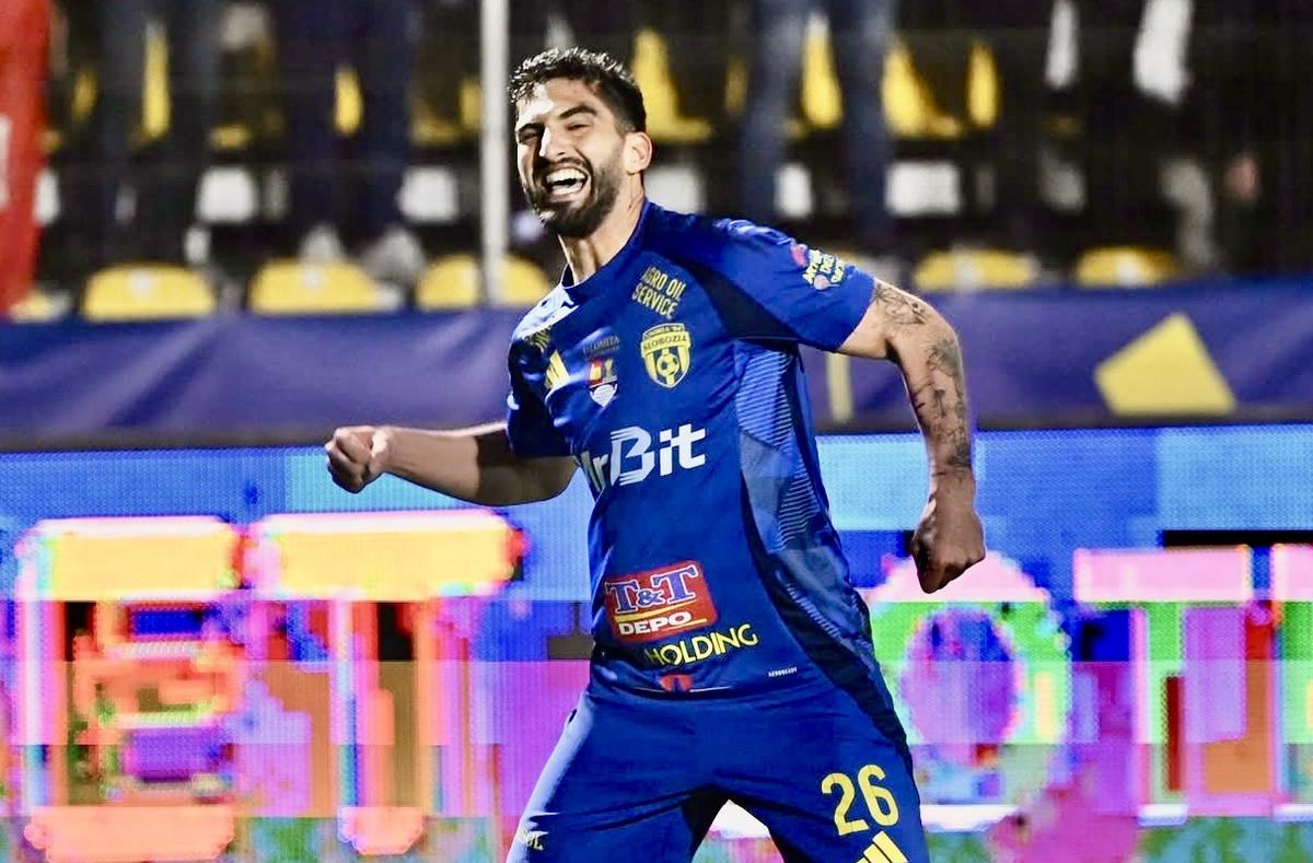 Rămâne în Superliga! » Atacantul a semnat cu noul club: „Alte două echipe l-au dorit”