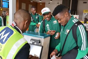 Pregătirile Africii de Sud pentru Campionatul Mondial, zdruncinate de probleme cu vizele