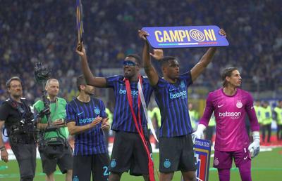 Real Madrid face primul transfer al verii » Acord total cu fotbalistul lui Chivu