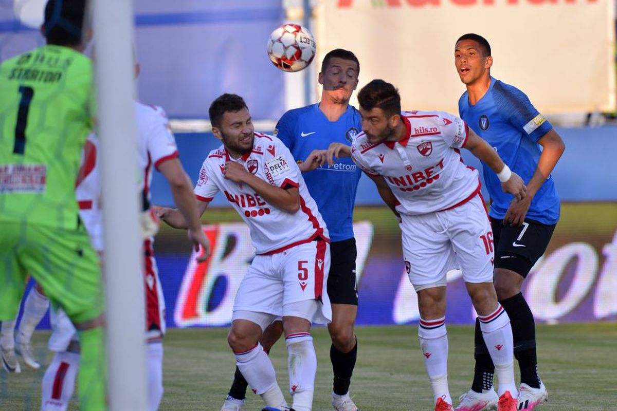 EXCLUSIV. VIDEO Omul dat afară de Negoiță face o nouă analiză dură: „Dinamo n-a arătat ca o echipă care vrea să se salveze. Jocul mă sperie!”