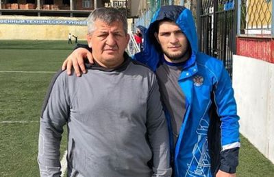 Tatăl lui Khabib Nurmagomedov a murit la 57 de ani din cauza coronavirusului