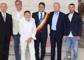 Nicolae Stanciu, decorat în România: „Sunt mândru că mă regăsesc printre aceste personalități”