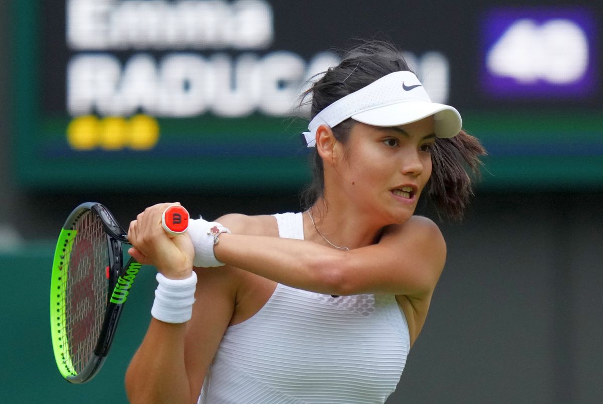 Sorana Cîrstea - Emma Răducanu 3-6, 5-7, în turul 3 la Wimbledon » Majoratul Emmei: puștoaica de 18 ani din Anglia a prins o zi incredibilă