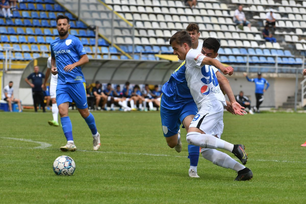 Farul lui Gică Hagi, două rezultate negative într-o singură zi