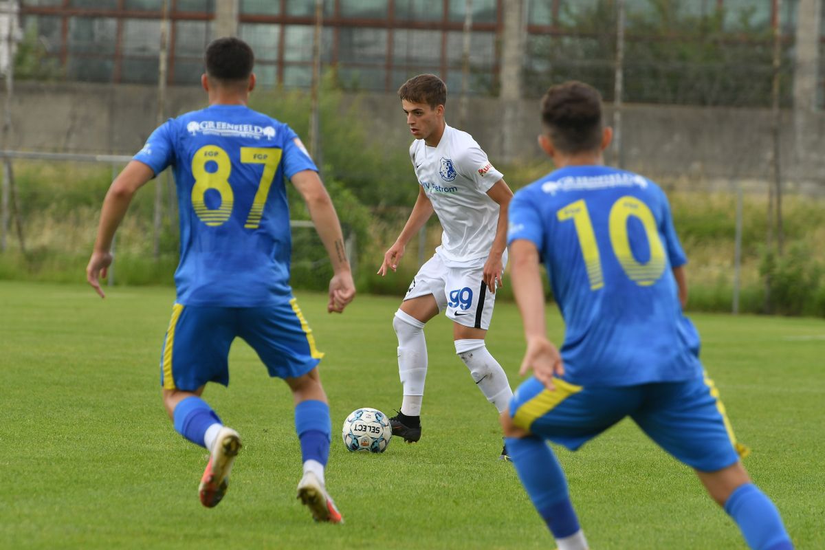 Farul lui Gică Hagi, două rezultate negative într-o singură zi