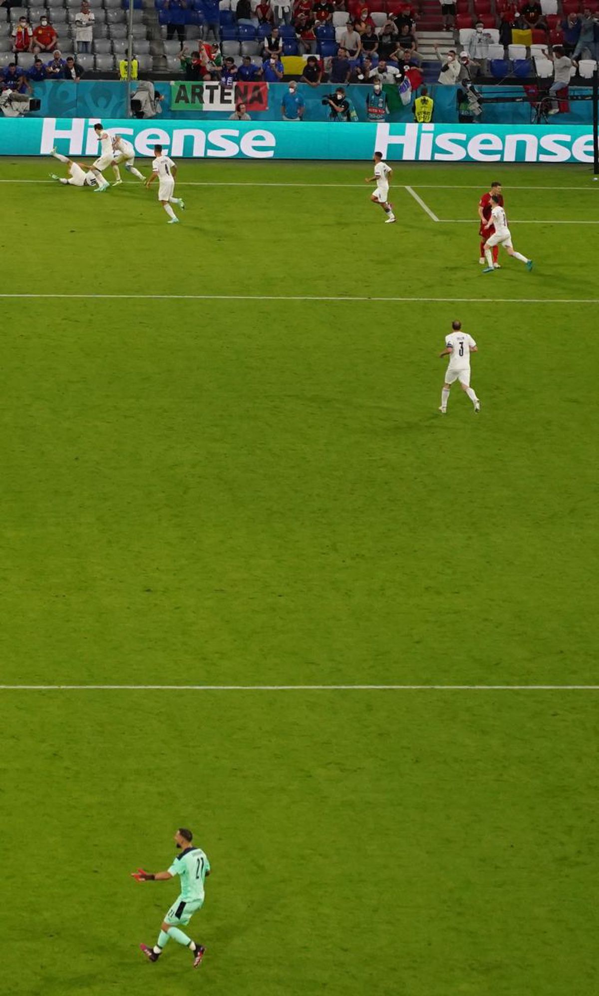 Cum au comentat legendele Gary Lineker și Alan Shearer simularea ajunsă virală a lui Immobile din meciul cu Belgia: „Este total stânjenitor”