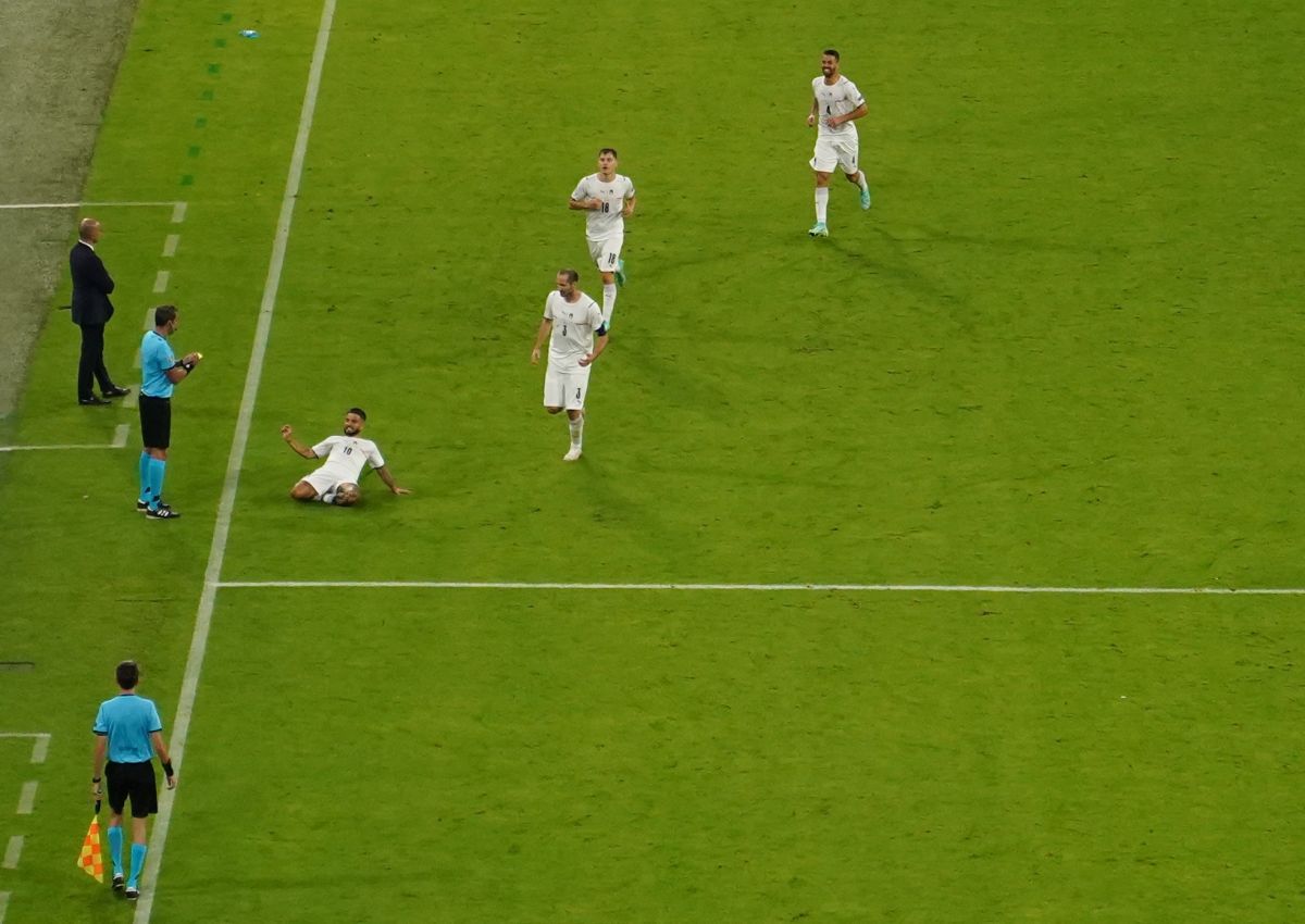 Cum au comentat legendele Gary Lineker și Alan Shearer simularea ajunsă virală a lui Immobile din meciul cu Belgia: „Este total stânjenitor”