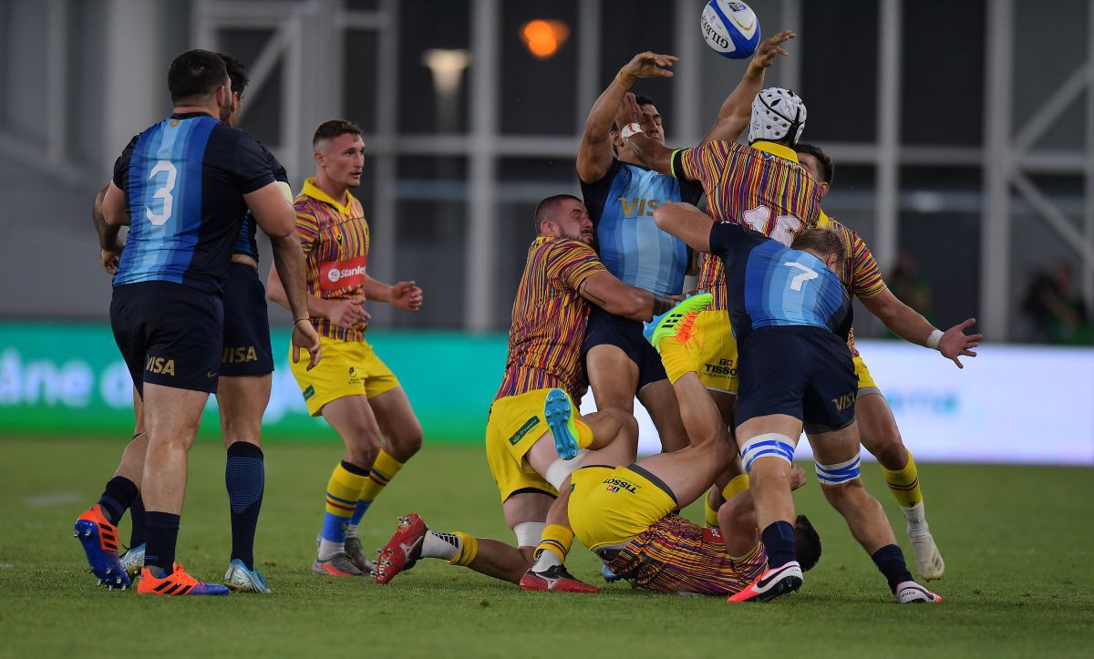 Dinamo e în pericol?! » „Arcul de Triumf” ar putea reveni la Federația de Rugby: „Au venit acolo niște miniștri și niște șmecheri care le-au luat stadionul și nu l-au mai dat înapoi!”