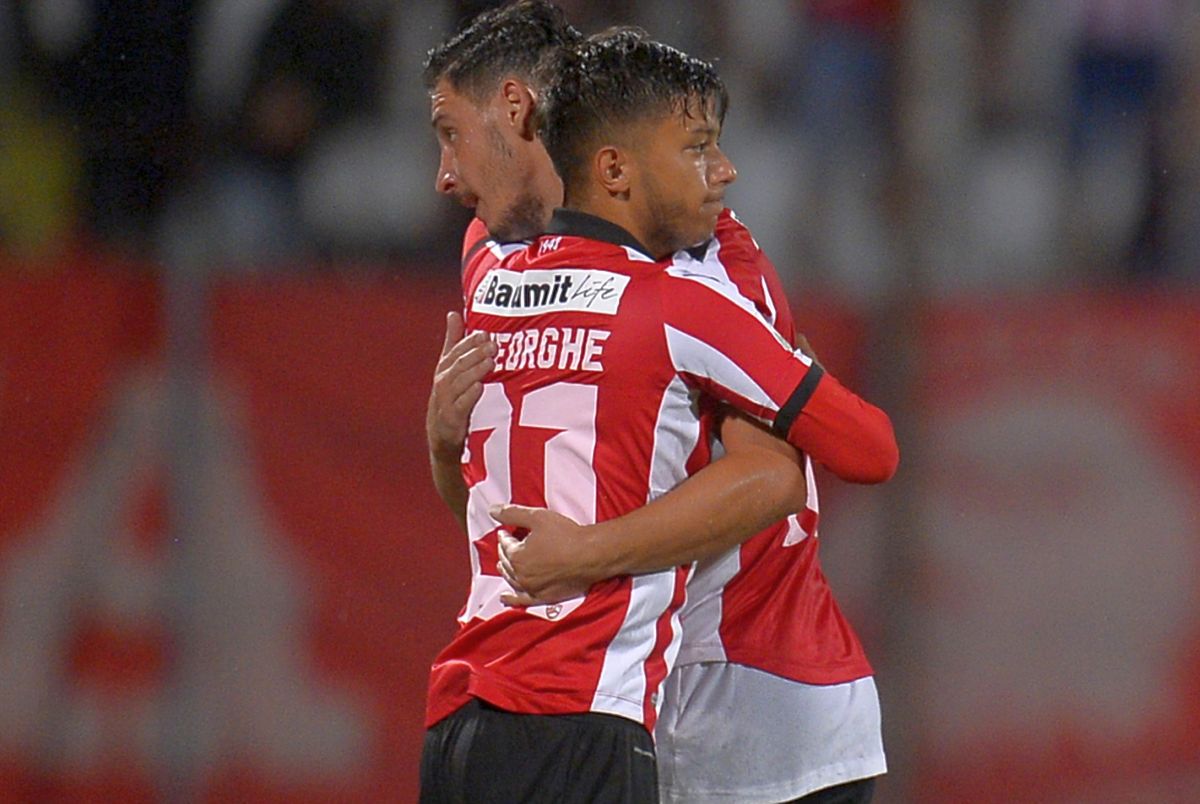 Strigătul jucătorului captiv la Dinamo: „Am intrat în depresie, ne-au înlăturat ca pe niște câini vagabonzi!” + Ignorat și acum de șefi: „Le-am spus să-mi dea actele, dar n-am primit niciun răspuns”