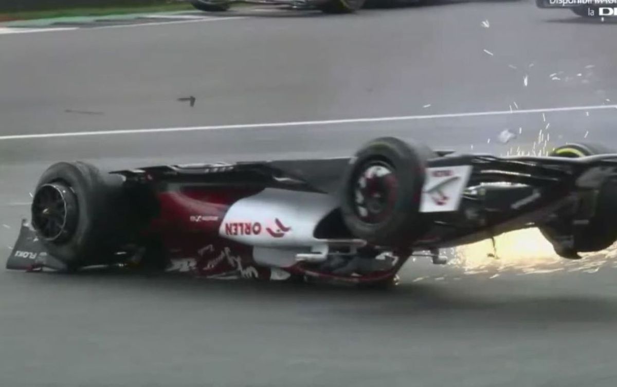 Formula 1 - Accident Silverstone, Russell - Zhou