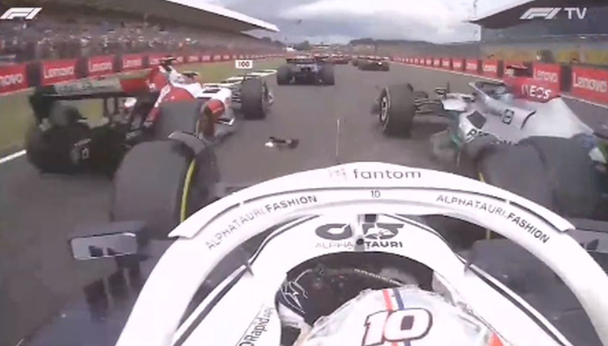 Formula 1 - Accident Silverstone, Russell - Zhou