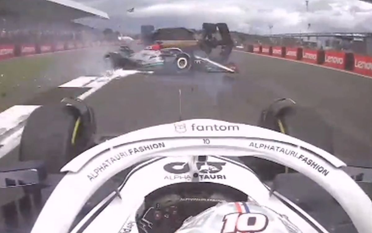 Formula 1 - Accident Silverstone, Russell - Zhou