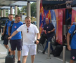 Mustață după ce-a coborât din autocarul oficial al echipei pe Otopeni