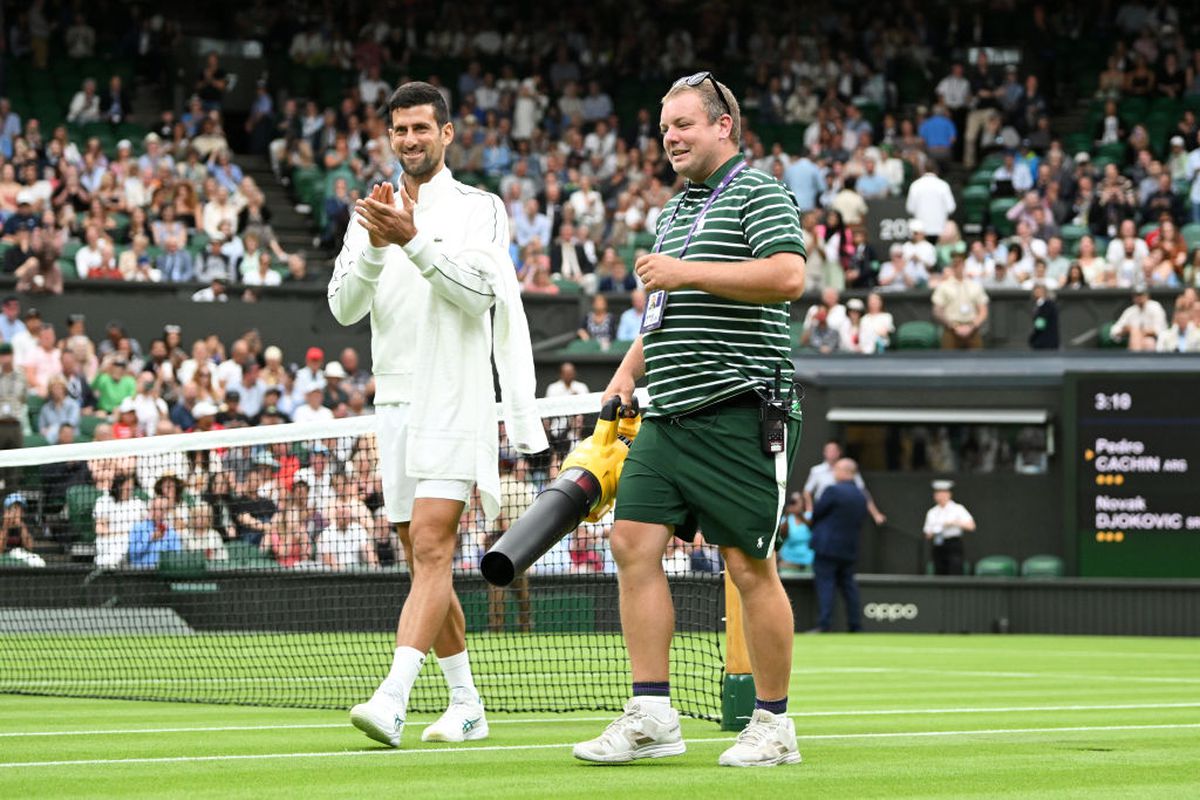 Novak Djokovic a trecut la munca de jos la Wimbledon » Gestul care a ridicat în picioare spectatorii
