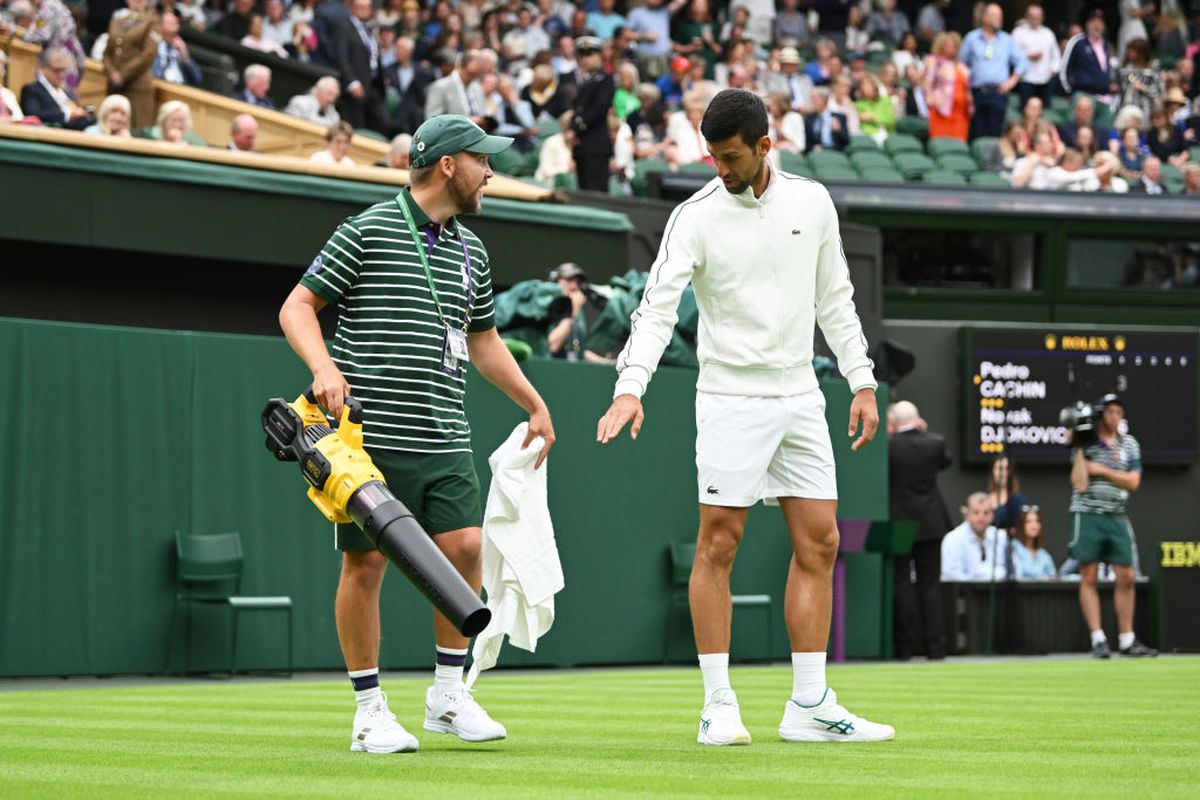 Imagini spectaculoase cu Novak Djokovic, în primul tur de la Wimbledon 2023