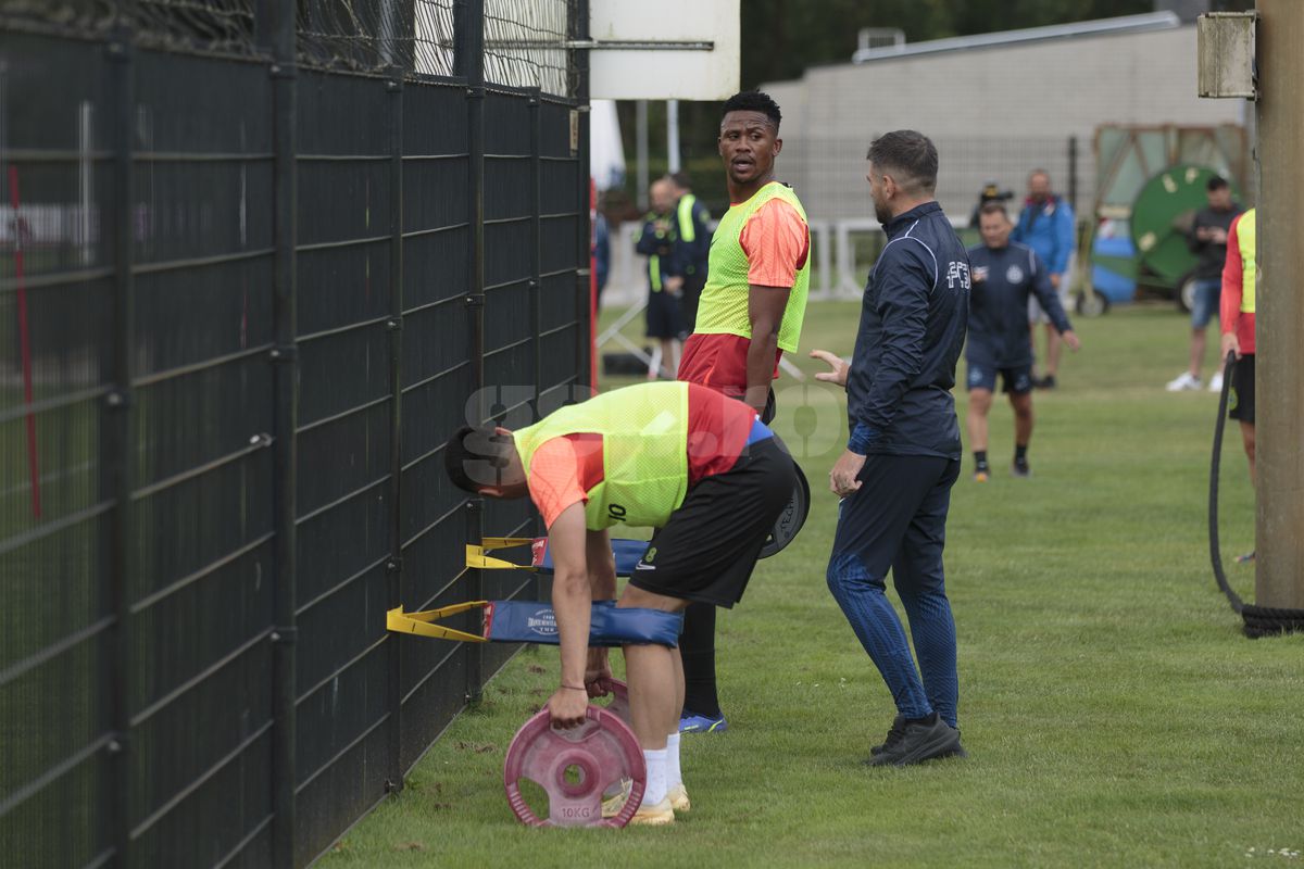 Antrenament FCSB 3 iulie /  Siyabonga Ngezana