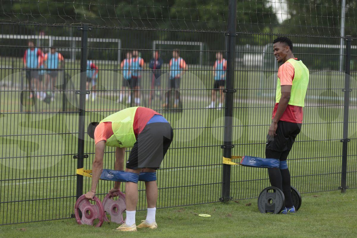 Siyabonga Ngezana la antrenamentul FCSB, 3 iulie