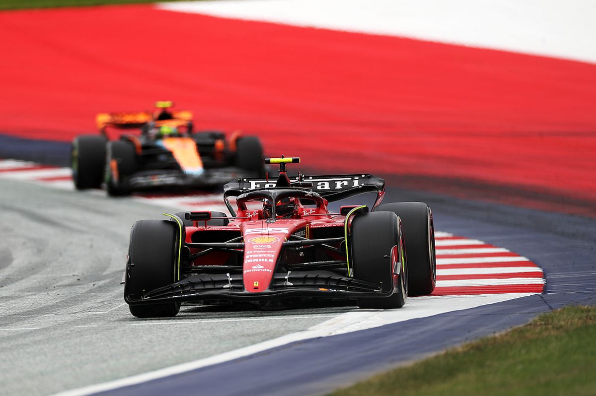 Fiasco în Formula 1! La 5 ore după cursă au anunțat OPT penalizări și au dat clasamentul peste cap. Pilotul Ferrari a răbufnit