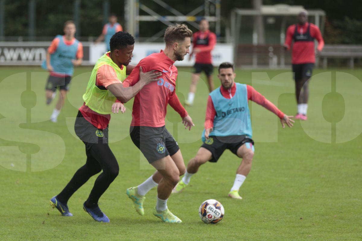 Siyabonga Ngezana la antrenamentul FCSB, 3 iulie
