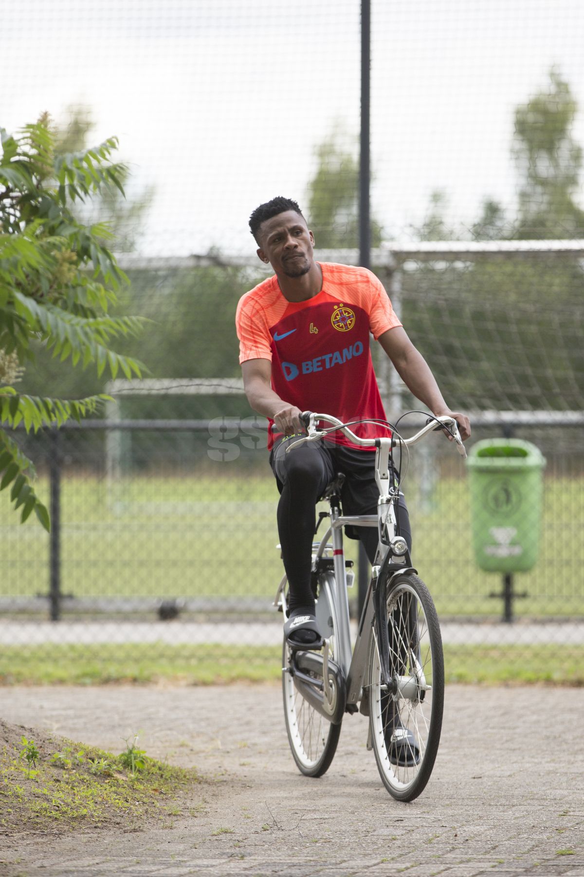 Siyabonga Ngezana la antrenamentul FCSB, 3 iulie