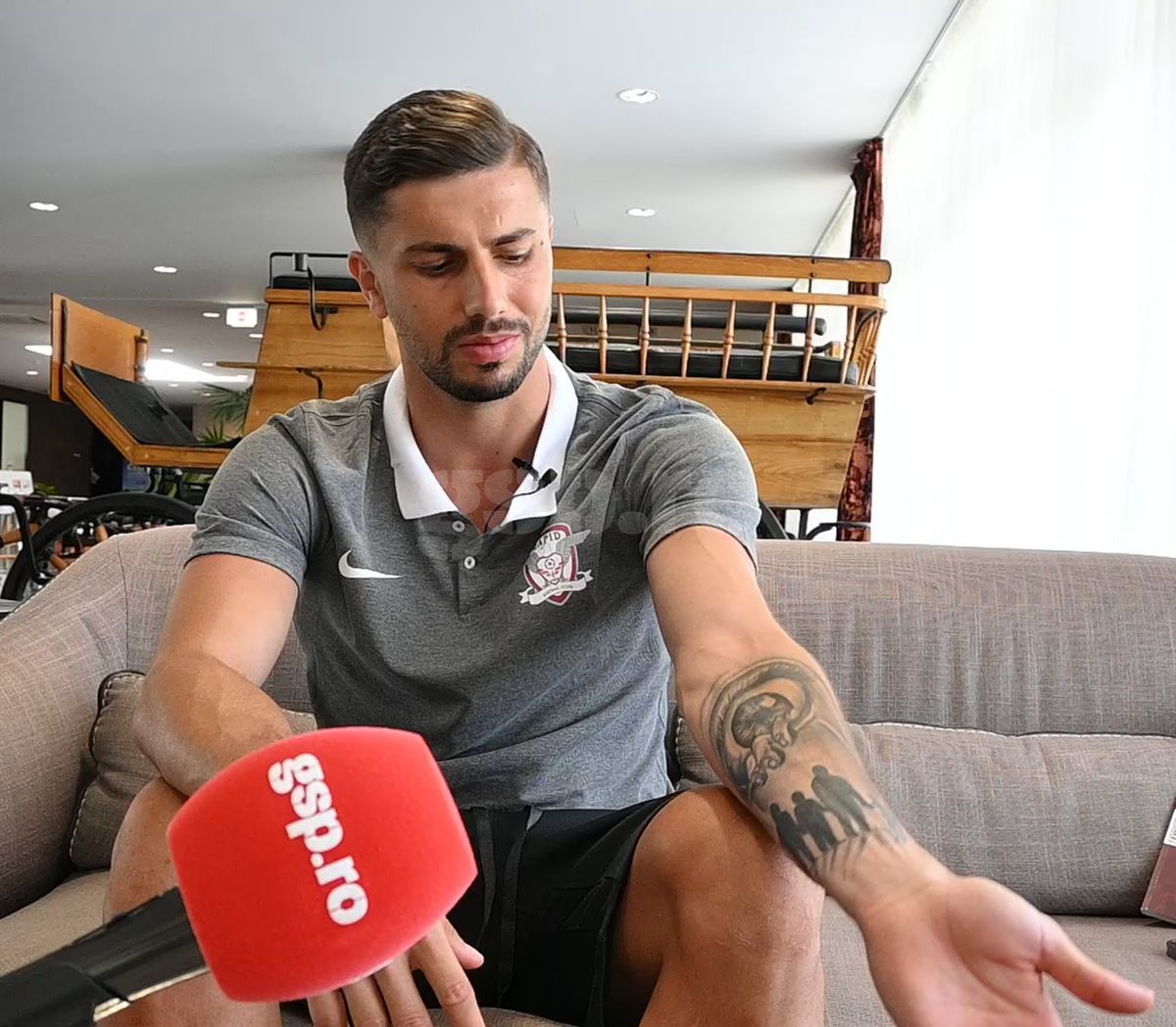 Rapidiștii se întrec în tatuaje » Marko Dugandzic e campion detașat