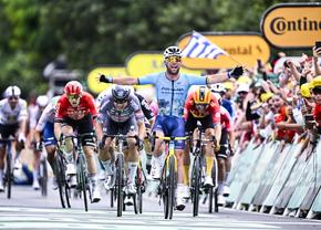 Mark Cavendish a bătut recordul inimaginabil al lui Eddy Merckx în Turul Franței! Un nou reper istoric, după 49 de ani!