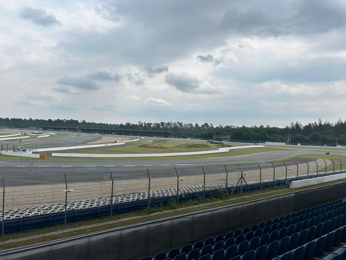 În vizită la Hockenheimring, legendarul circuit aproape de centenar » Cum arată acum locul în care Schumacher a triumfat de 4 ori + Perspectivele revenirii în Formula 1