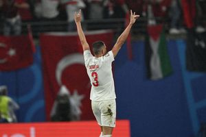 Eroul turcilor, bucurie scandaloasă! Gestul făcut are legătură cu extrema dreaptă » UEFA a deschis o anchetă