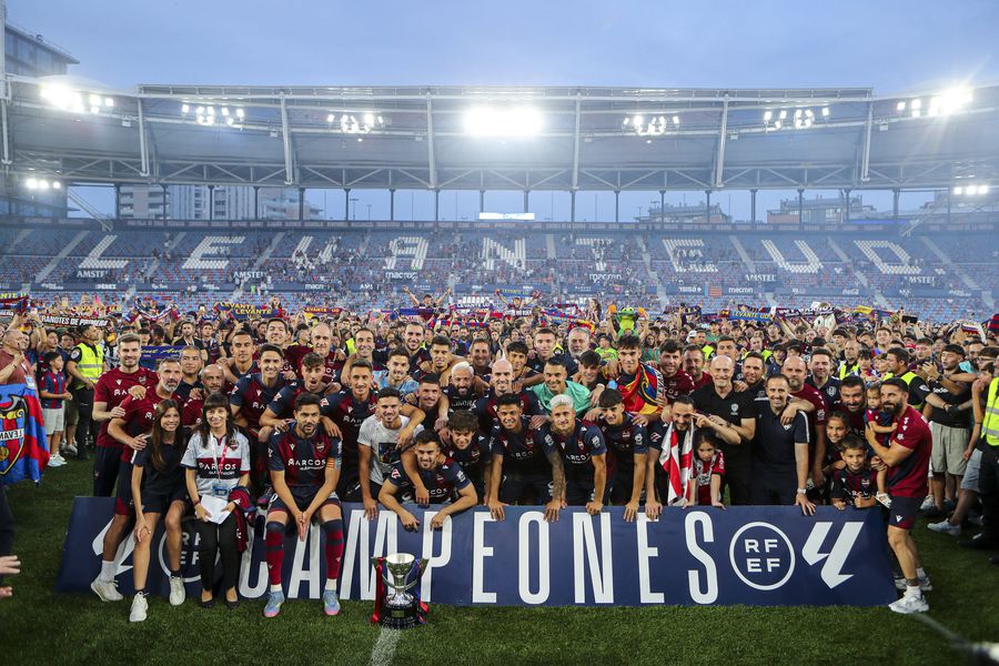 Atletico nu-l mai vrea, dar are pe masă ofertă nouă din La Liga! Horațiu Moldovan, aproape de o altă aventură în campionatul spaniol