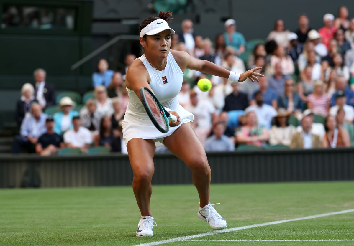 Cu Thomas Tuchel și alte vedete în tribune, Emma Răducanu a învins-o pe câștigătoarea din 2023 de la Wimbledon: „Nu există sentiment mai plăcut”