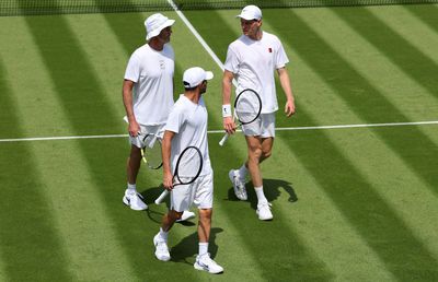 Veste bună pentru Jannik Sinner! Italienii anunță că Darren Cahill ar putea să rămână în echipa liderului mondial, până la urmă