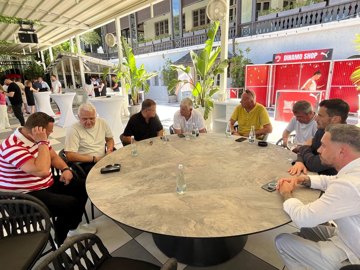 Dinamo și-a prezentat echipamentele pentru sezonul 2025-2026