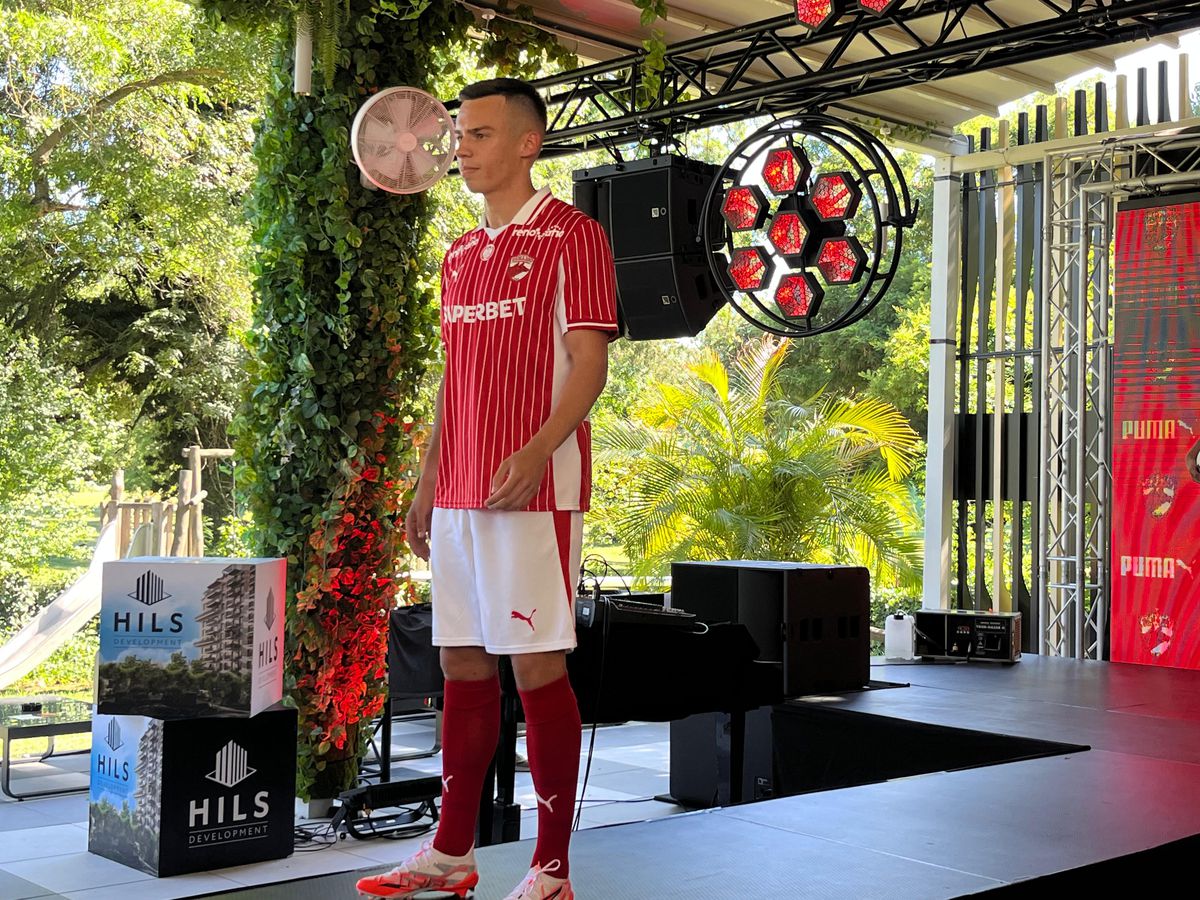 Dinamo și-a prezentat echipamentele pentru sezonul 2025-2026