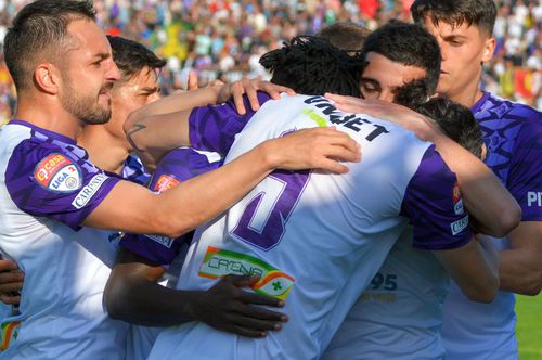 Club de primă ligă, caut parteneri! Goana după sponsori: întâlnire în trei cu mediul de afaceri + Detalii despre apelul public făcut de conducere
