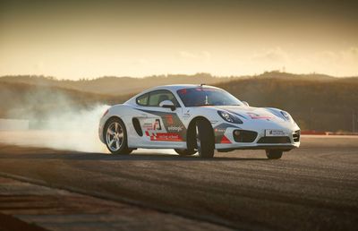 Pregătește-ți mașina pentru concediul de vară