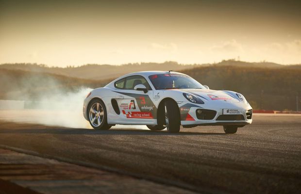 Pregătește-ți mașina pentru concediul de vară