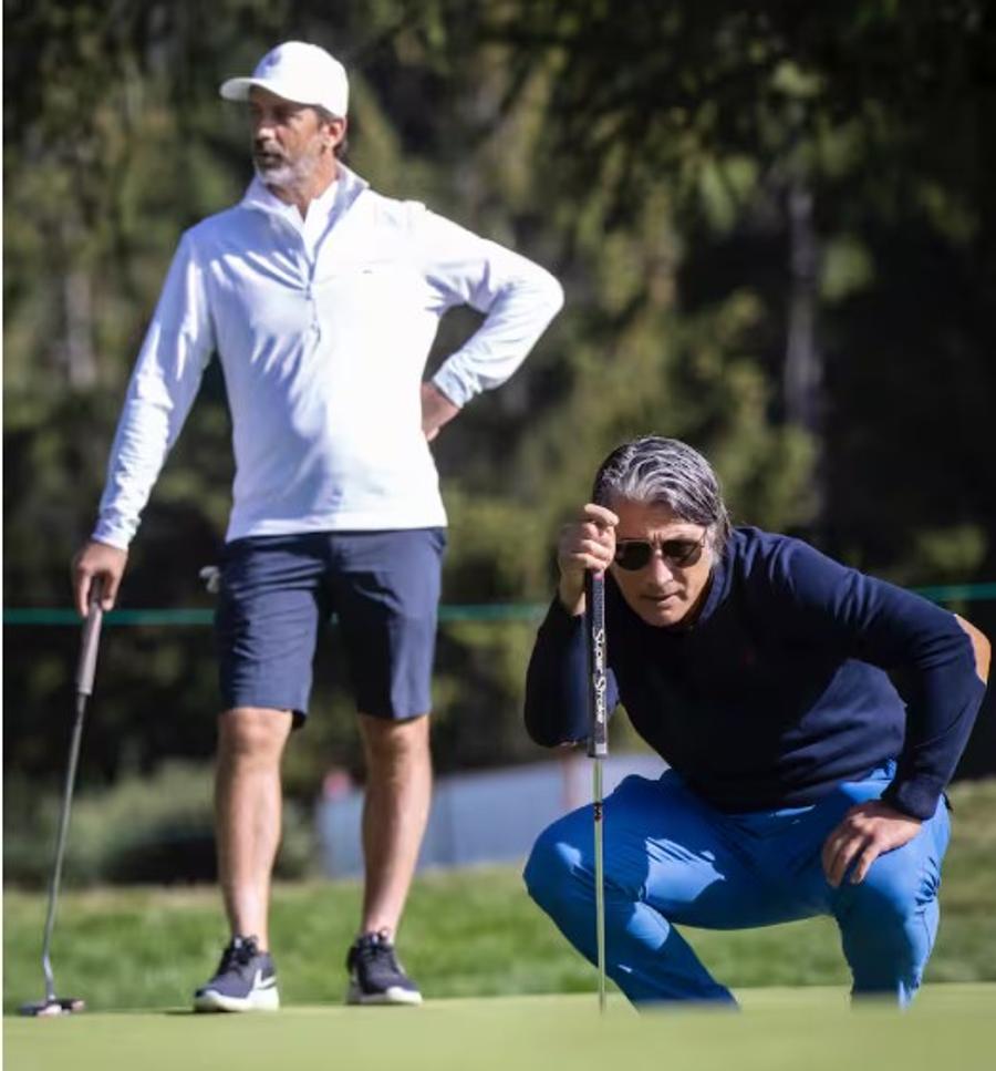 Murat Yakin e și un foarte bun jucător de golf Murat Yakin are grijă de somnul fanilor » Selecționerul Elveției vinde saltele cu somiere în jumătate din țară