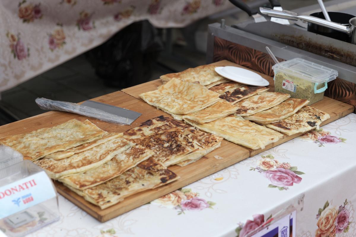 Kebab Arena! În absența fotbalului, turcii au pus stăpânire pe cel mai mare stadion al României