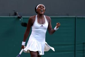 Coco Gauff s-a calificat în „optimi” la Wimbledon, dar a fost chinuită serios de o jucătoare venită din calificări