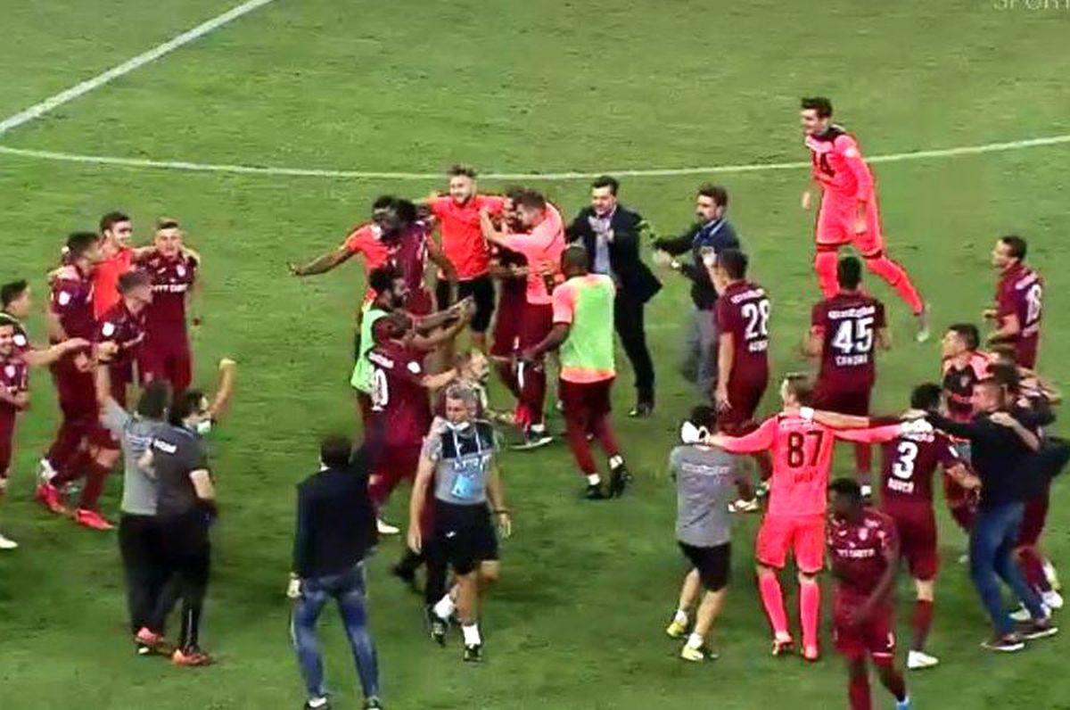 A știut de ce își freacă palmele înainte de meci! Ciprian Deac, în elita fotbalului românesc, alături de Arlauskis și Culio, după triumful lui CFR Cluj!