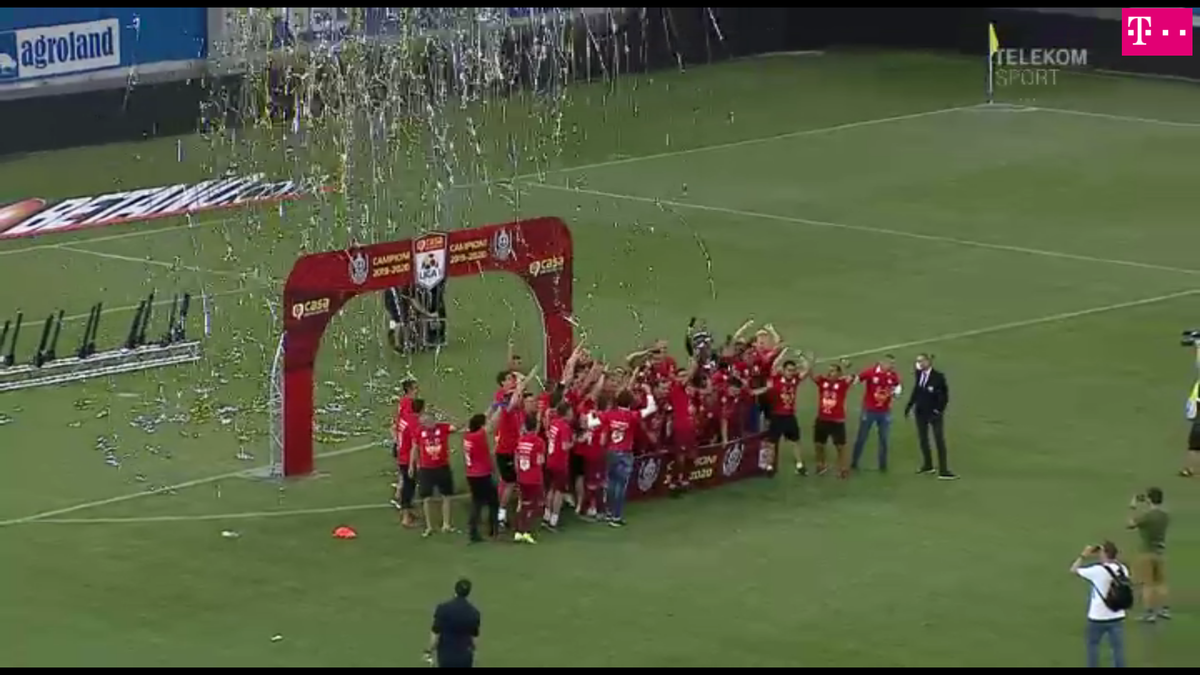 Ce urmează pentru CS Universitatea Craiova, după ratarea titlului: avantajele pentru sezonul viitor, ce jucători pot pleca și pe ce posturi vrea Bergodi întăriri