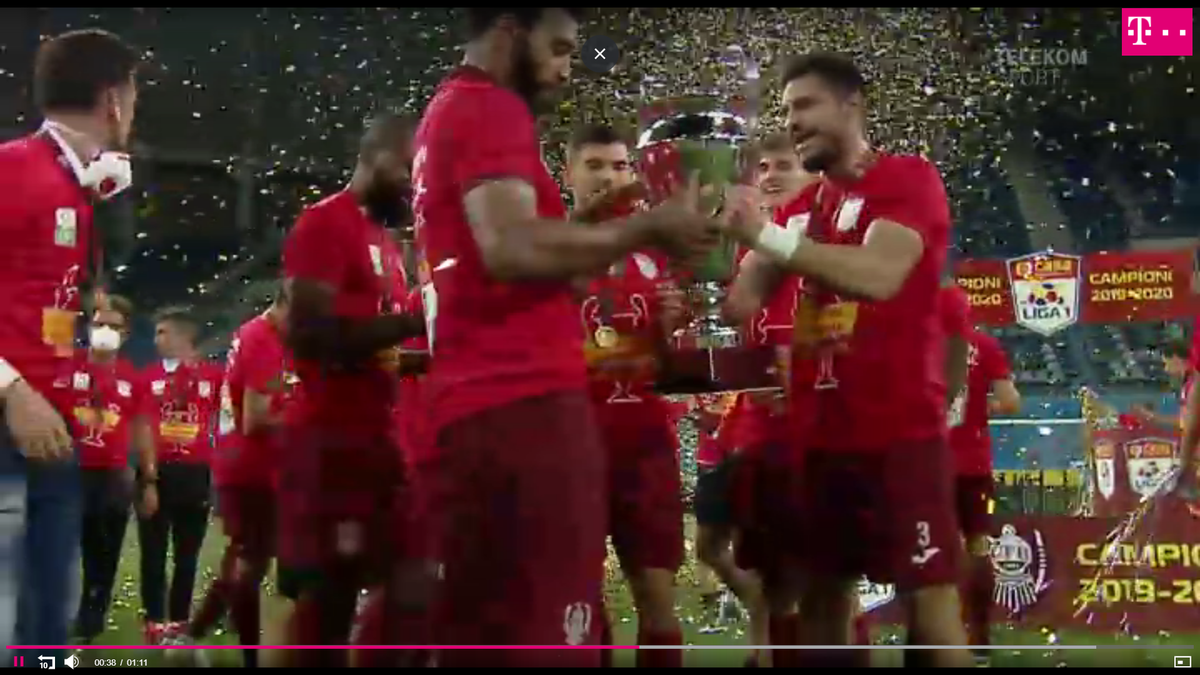 Ce urmează pentru CS Universitatea Craiova, după ratarea titlului: avantajele pentru sezonul viitor, ce jucători pot pleca și pe ce posturi vrea Bergodi întăriri